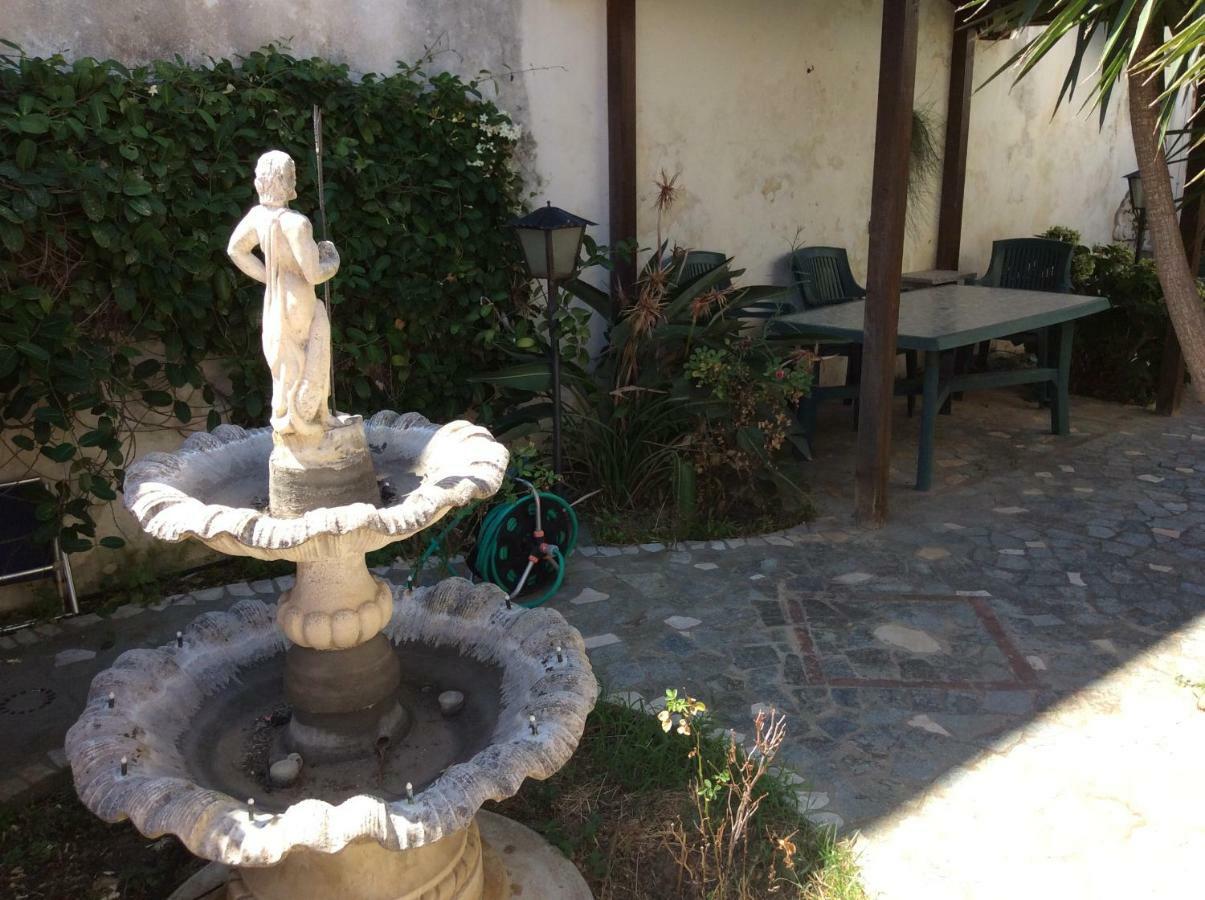 Villa Serena Messina Esterno foto